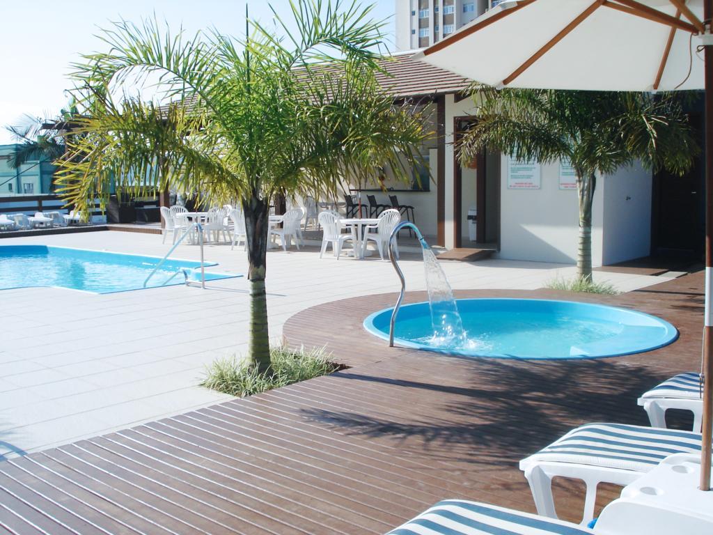 Imperador Turismo Hotel Piçarras Buitenkant foto